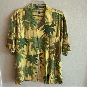 Vintage Tommy Bahama Green and Yellow Palm Print Shirt- Size Medium